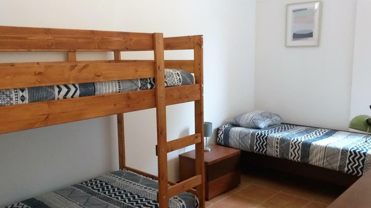 פוז דו ארליו Casa Entre Praias מראה חיצוני תמונה